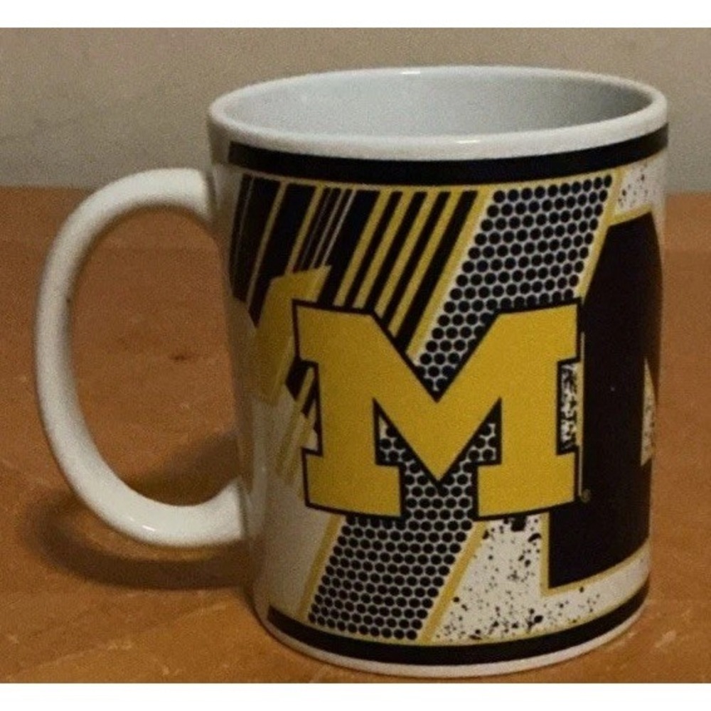 Boelter Brands Michigan‎ Wolverines Coffee Mug, Team Colors
